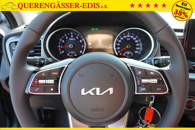 Kia Ceed 1.5T-GDi DCT "Vision" *NAVI*2 Z Klima*SHZ*LKH* 