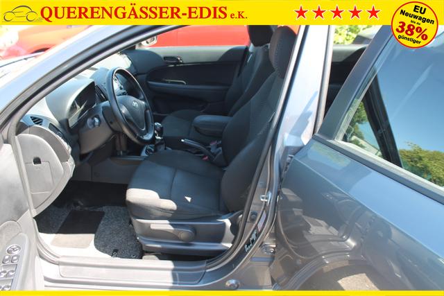 Hyundai i30 Kombi CW *NAVI*Klima*AHK* 