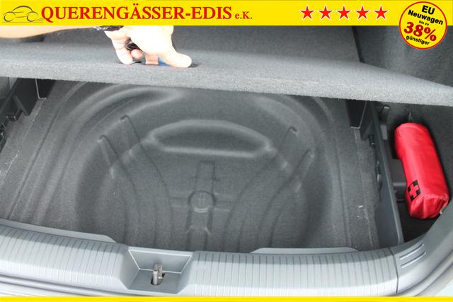 Volkswagen Golf Variant 1.5TSI "Life-CZ" *Kessy*AHK*el. Heckk.*KLIMA*SHZ*LED* 