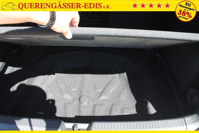 Volkswagen Golf 1.5 eTSI DSG "Life-CZ" *Kessy*SHZ+LKH*ACC*3 Z Klima* 