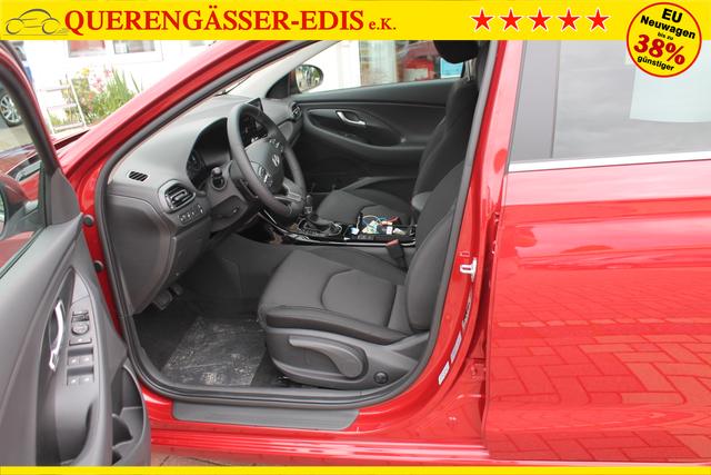 Hyundai i30 Kombi 1.5 T-GDi MHEV DCT "Style" *Navi*Kessy*SHZ+LKH*LED*2 Z Klima* 