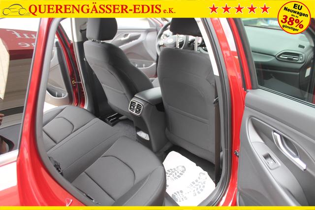 Hyundai i30 Kombi 1.5 T-GDi MHEV DCT "Style" *Navi*Kessy*SHZ+LKH*LED*2 Z Klima* 