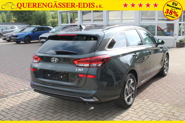 Hyundai i30 Kombi 1.5 T-GDi MHEV DCT "Style" *Navi*Kessy*SHZ+LKH*LED*2 Z Klima* 