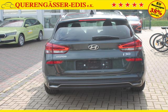 Hyundai i30 Kombi 1.5 T-GDi MHEV DCT "Style" *Navi*Kessy*SHZ+LKH*LED*2 Z Klima* 