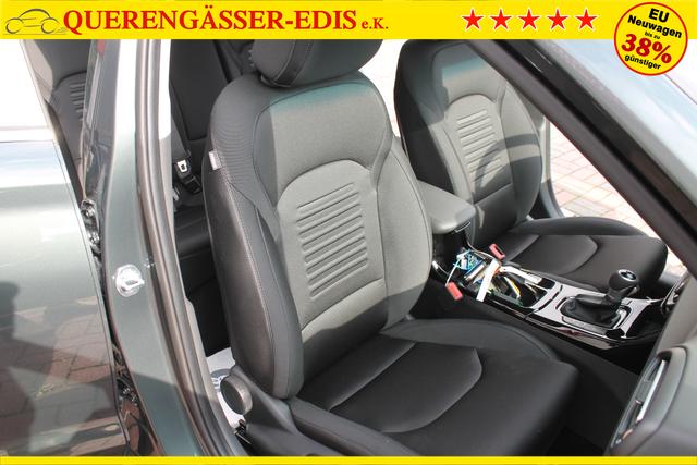 Hyundai i30 Kombi 1.5 T-GDi MHEV DCT "Style" *Navi*Kessy*SHZ+LKH*LED*2 Z Klima* 