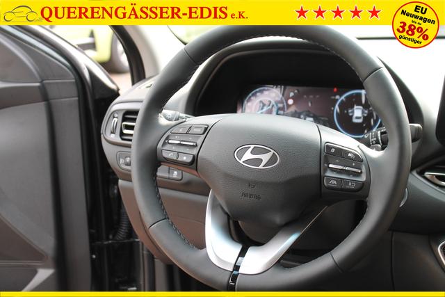 Hyundai i30 Kombi 1.5 T-GDi MHEV DCT "Style" *Navi*Kessy*SHZ+LKH*LED*2 Z Klima* 