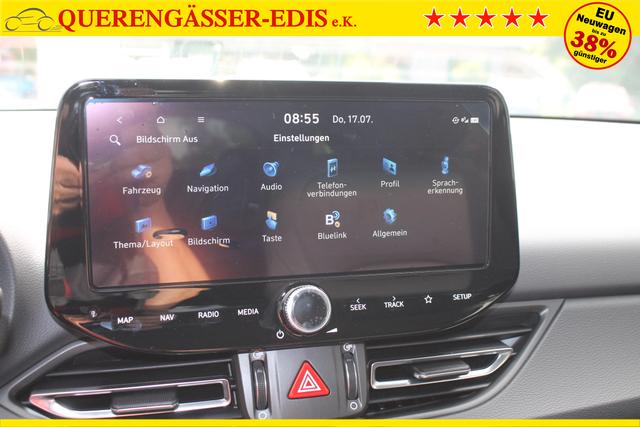 Hyundai i30 Kombi 1.5 T-GDi MHEV DCT "Style" *Navi*Kessy*SHZ+LKH*LED*2 Z Klima* 