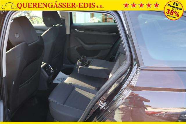 Skoda Octavia Combi 1.5TSI DSG MHEV "Selection" 