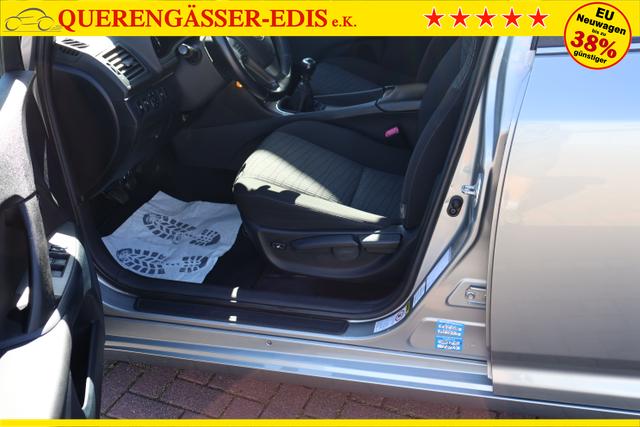 Toyota Avensis Combi 1.8 Valvematic 