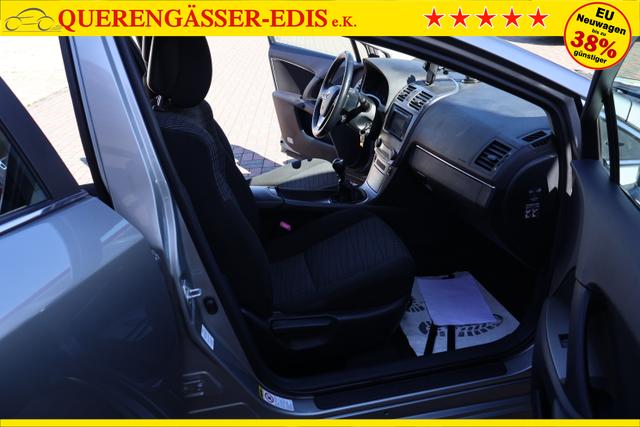 Toyota Avensis Combi 1.8 Valvematic 