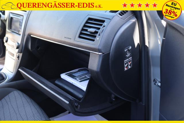 Toyota Avensis Combi 1.8 Valvematic 