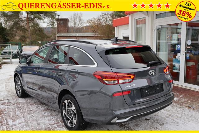 Hyundai i30 Kombi 1.5T-GDi 103kw "Family-CZ" *Navi*SHZ+LKH*KLima*Temp* 