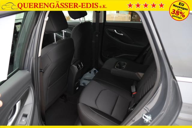 Hyundai i30 Kombi 1.5T-GDi 103kw "Family-CZ" *Navi*SHZ+LKH*KLima*Temp* 