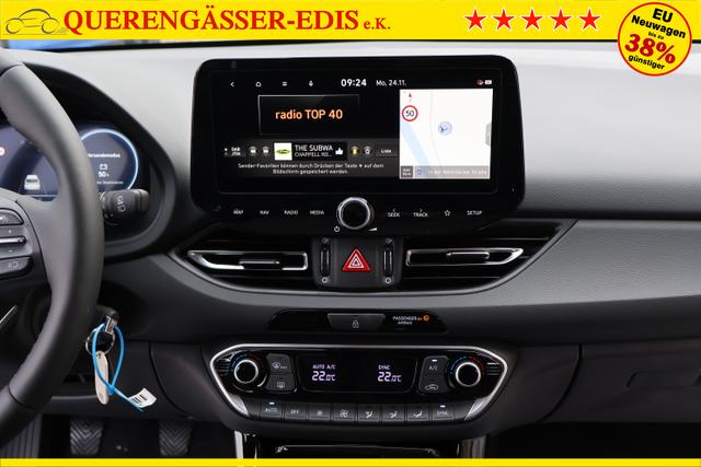 Hyundai i30 Kombi 1.5T-GDi 103kw "Family-CZ" *Navi*SHZ+LKH*KLima*Temp* 