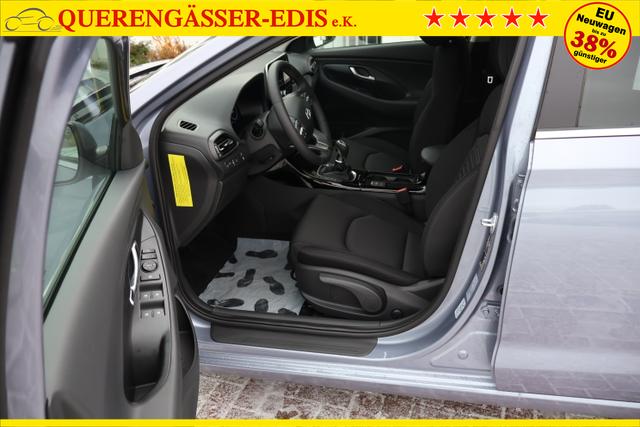 Hyundai i30 Kombi 1.5T-GDi 103kw "Family-CZ" *Navi*SHZ+LKH*KLima*Temp* 