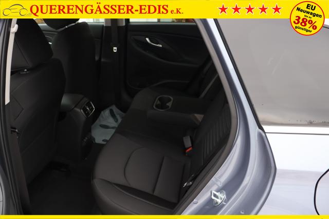 Hyundai i30 Kombi 1.5T-GDi 103kw "Family-CZ" *Navi*SHZ+LKH*KLima*Temp* 