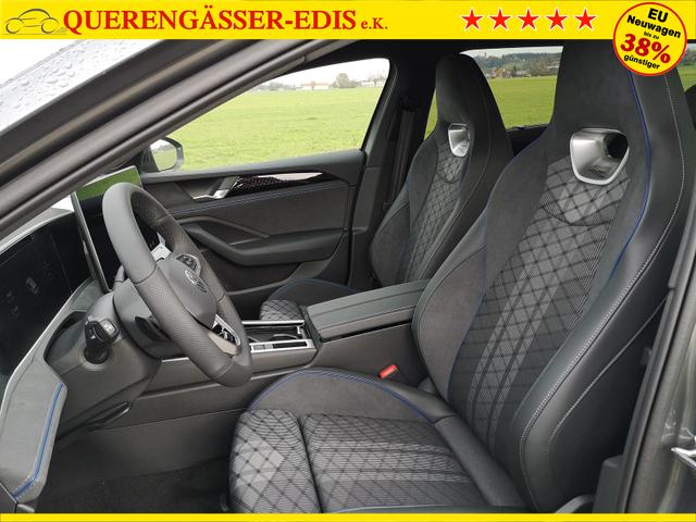 Volkswagen Passat Variant 2.0 TDI 142 kW 4Motion R-Line DSG Head Up AHK Navi 