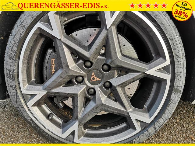 Cupra Leon Sportstourer 2.0 TSI 245 kW 4Drive VZ Kombi 2.0TSI DSG 4x4 AHK GV5 LED el. Hk 