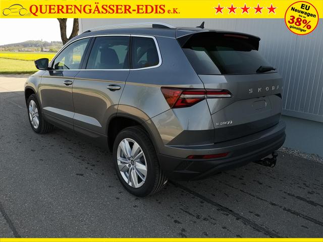 Skoda Karoq Selection 1.5 TSI DSG GV5 AHK 17 Ladeb 