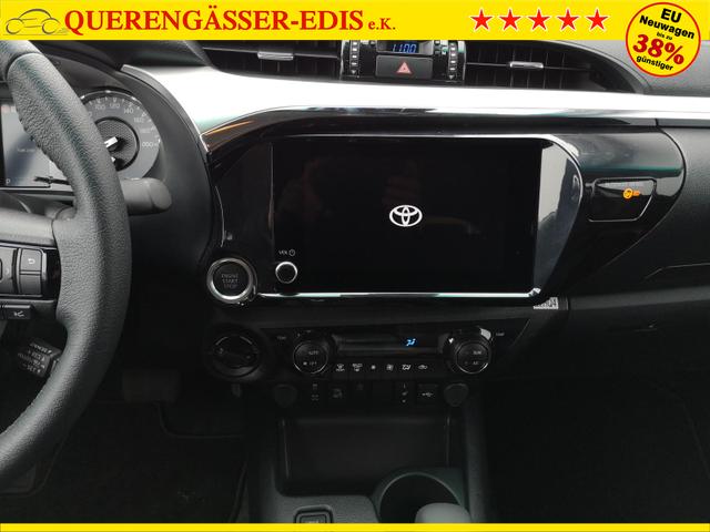 Toyota Hilux Double Cab 2,8D 4WD A/T 