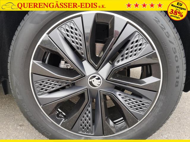 Skoda Karoq Sportline 2.0TDI DSG 4x4 AHK Matrix Navi ACC 