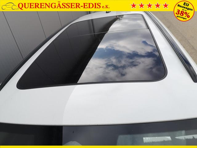 Volkswagen Passat Variant 2.0 TDI 142 kW 4Motion R-Line DSG Pano 19 Zoll Head Up AHK Navi 