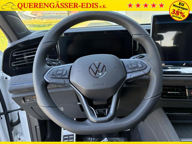 Volkswagen Tiguan 2.0 TDI 110 kW R-Line DSG Head Up Black 360 AHK 