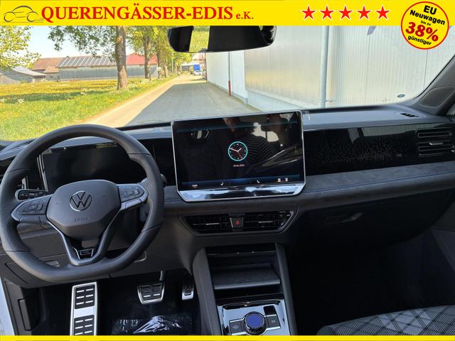 Volkswagen Tiguan 2.0 TDI 110 kW R-Line DSG Head Up Black 360 AHK 