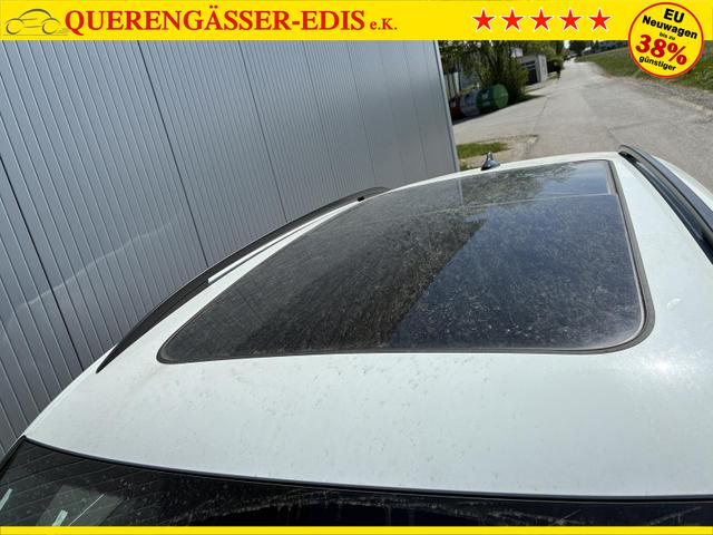 Volkswagen Tiguan 2.0 TDI 110 kW R-Line DSG Head Up Black 360 AHK 