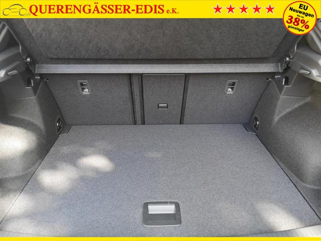 Volkswagen T-Roc Style 1.5TSI DSG AHK ACC Kam el. HK 