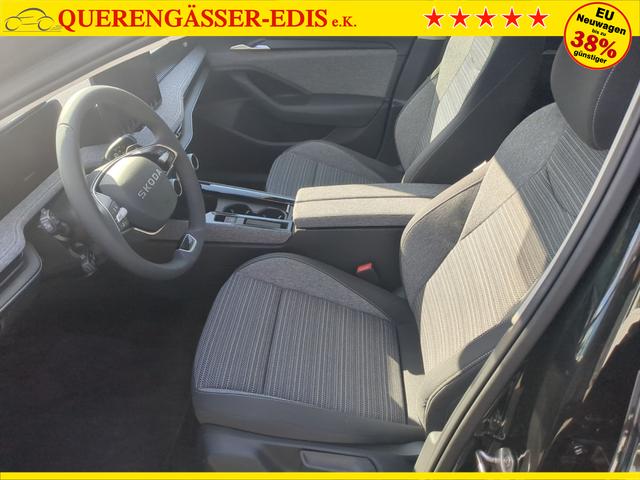 Skoda Superb Combi Selection AHK+NAVI+KAM+EL.HECKKL... 2.0 TDI DSG 