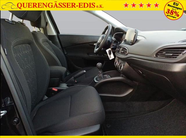 Fiat Tipo 5-T&uuml;rer Urban Klimaauto PDC RFK 1.6 M-Jet Diesel 