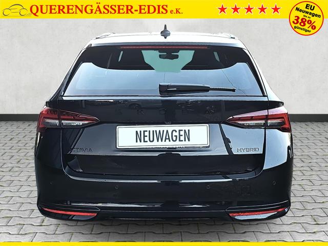 Skoda Octavia Combi 1.5 TSI mHEV 110 kW Sportline eTSI DSG Pano AHK 