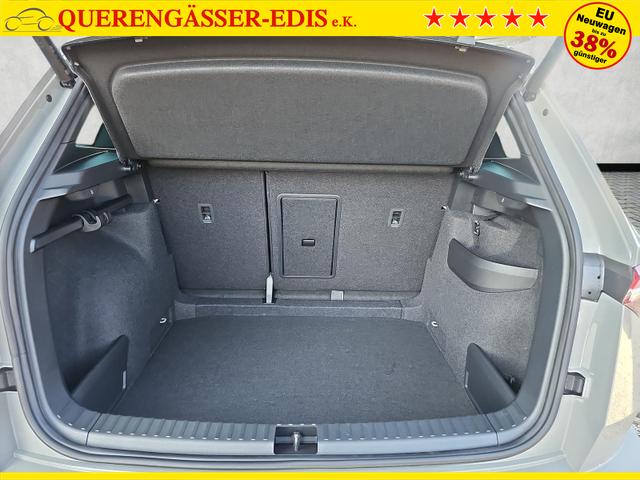 Skoda Karoq Sportline 1.5 TSI DSG 360Grad AHK schwenkb 