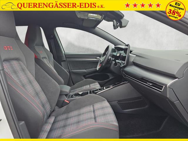 Volkswagen Golf 2.0 TSI 195 kW GTI DSG BlackStyle IQ.Light Keyless 