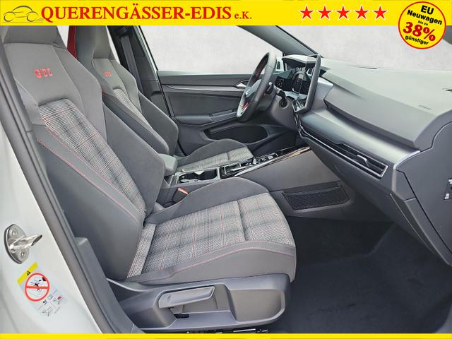 Volkswagen Golf 2.0 TSI 195 kW GTI DSG IQ.Light 19Zoll Pano Kamera 