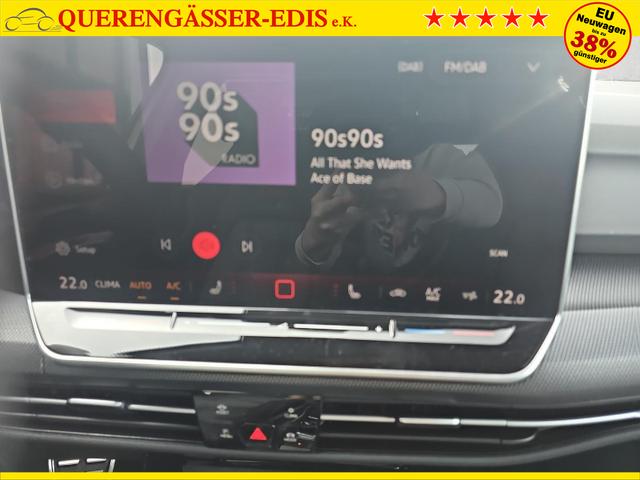 Volkswagen Golf 2.0 TSI 195 kW GTI DSG IQ.Light 19Zoll Pano Kamera 