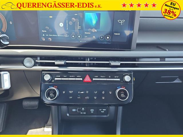 Hyundai TUCSON 1.6 T-Gdi HEV Black Line Kamera Keyless 