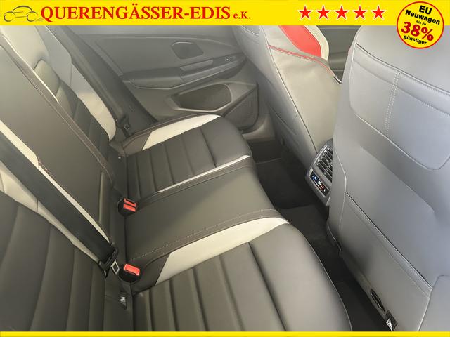 Volkswagen Golf GTI DSG AHK+Pano+DCC+HUD+RFK 