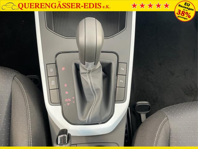 Seat / Arona / Grau / / / 115PS DSG AHK+Kamera+Navi