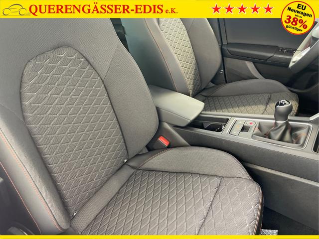 Seat / Leon Sportstourer ST / Grau / / / 150PS Matrix+AHK+Navi