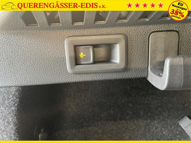 Skoda / KAMIQ / Grau / / / 115PS DSG AHK+Sitzheizung