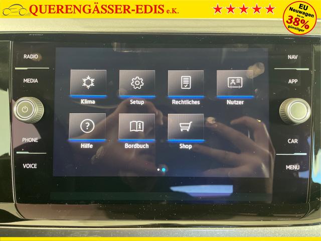 Volkswagen / Taigo / Silber / / / 115PS DSG AHK+Navi+Kamera