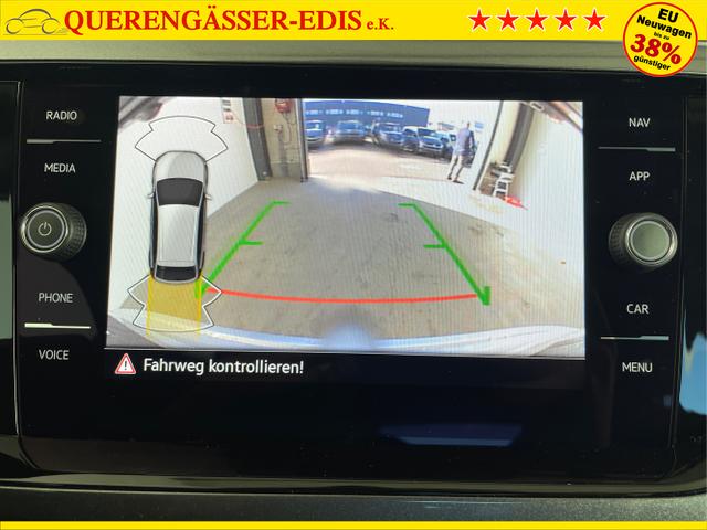 Volkswagen / Taigo / Silber / / / 115PS DSG AHK+Navi+Kamera