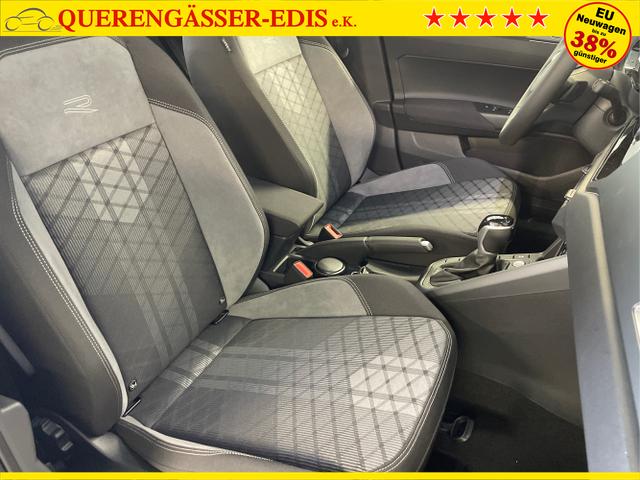 Volkswagen / Taigo / Grau / / / 150PS DSG AHK+Pano+IQ-Light