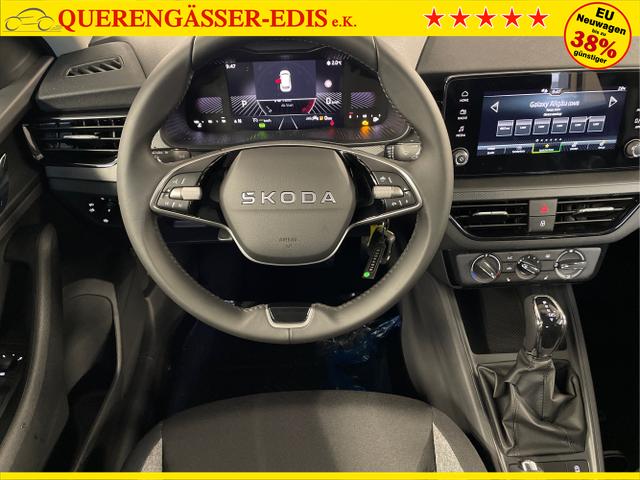 Skoda / KAMIQ / Blau / / / 115PS DSG AHK+Sitzheizung