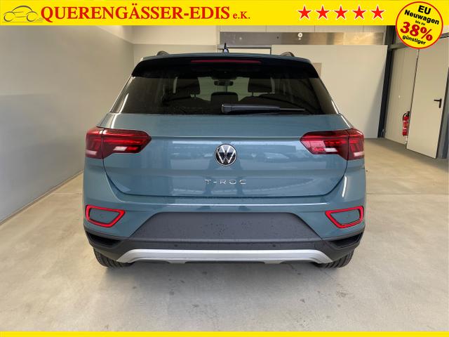 Volkswagen / T-Roc / Blau / / / 150PS AHK+Kessy+Kamera