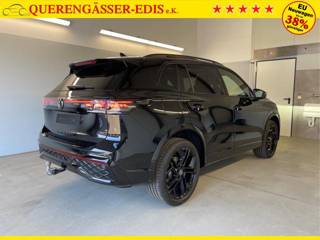 Volkswagen / Tiguan / Schwarz / / / 193PS TDI IQ.Light+IQ.Drive+AHK