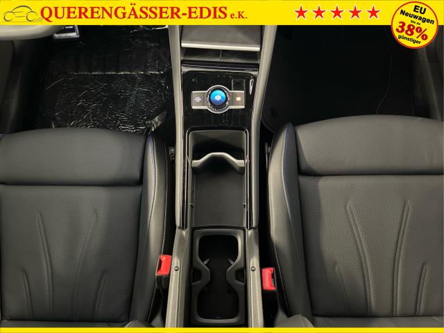 Volkswagen / Tiguan / Schwarz / / / 193PS TDI IQ.Light+IQ.Drive+AHK