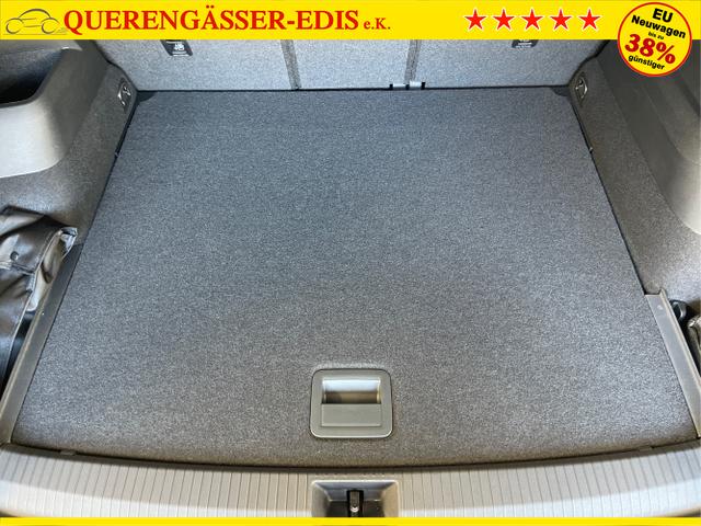 Volkswagen / Tiguan / Schwarz / / / 193PS TDI IQ.Light+IQ.Drive+AHK